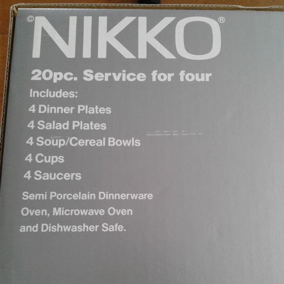 NEW in box Nikko PEACHGLOW Quadrille 20 pc Set Service for 4 Japan tableware - Picture 3 of 8